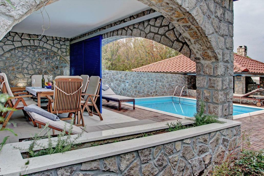 Apartments Petra Нивице Экстерьер фото